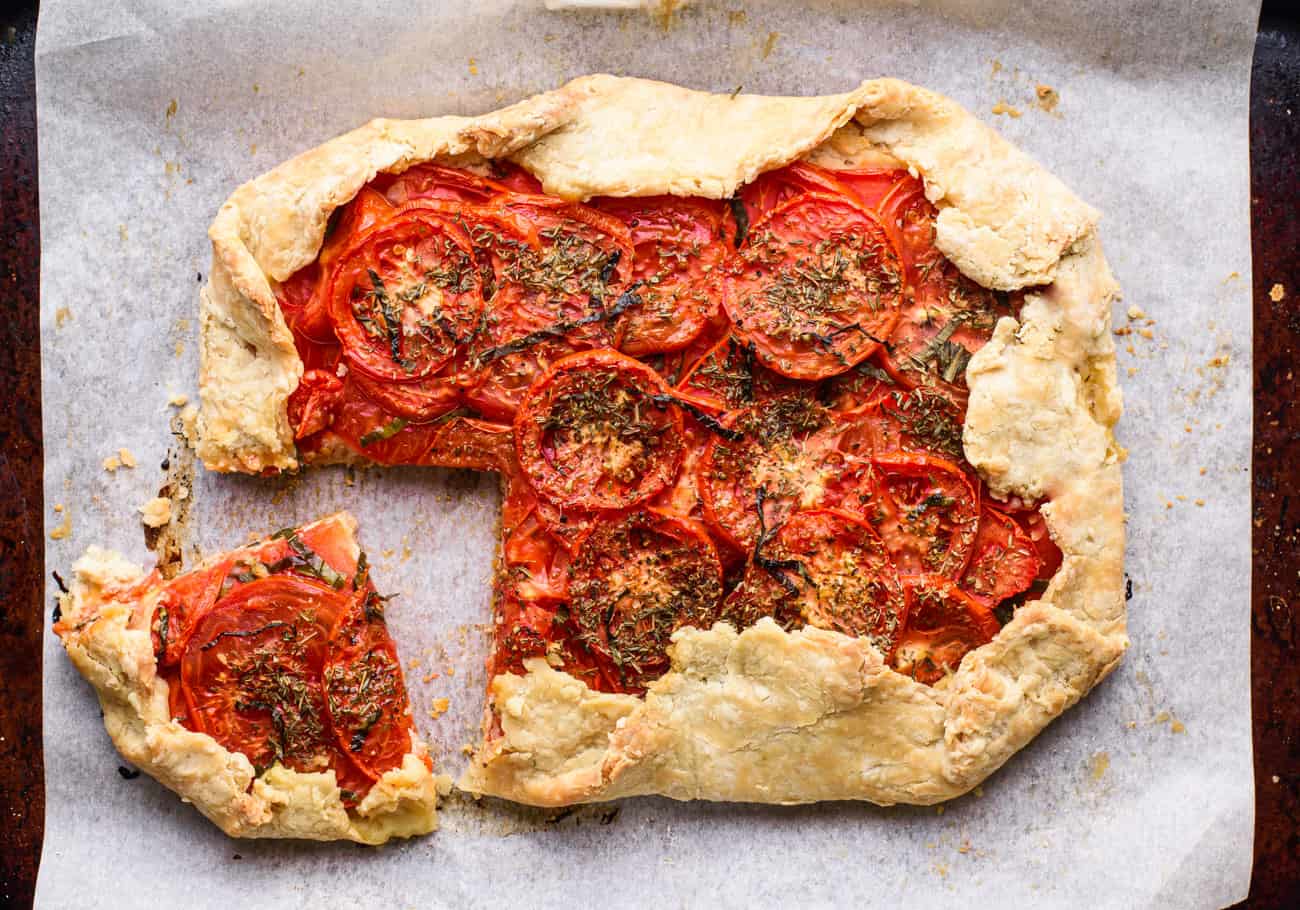 Vegan Tomato Tart with Cashew 'Ricotta' and Herbs | The New Baguette