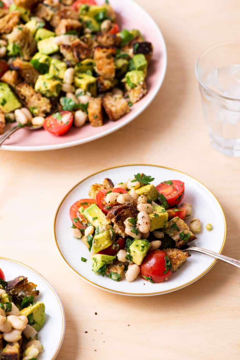 Panzanella with Beans, Tomatoes and Avocado - The New Baguette