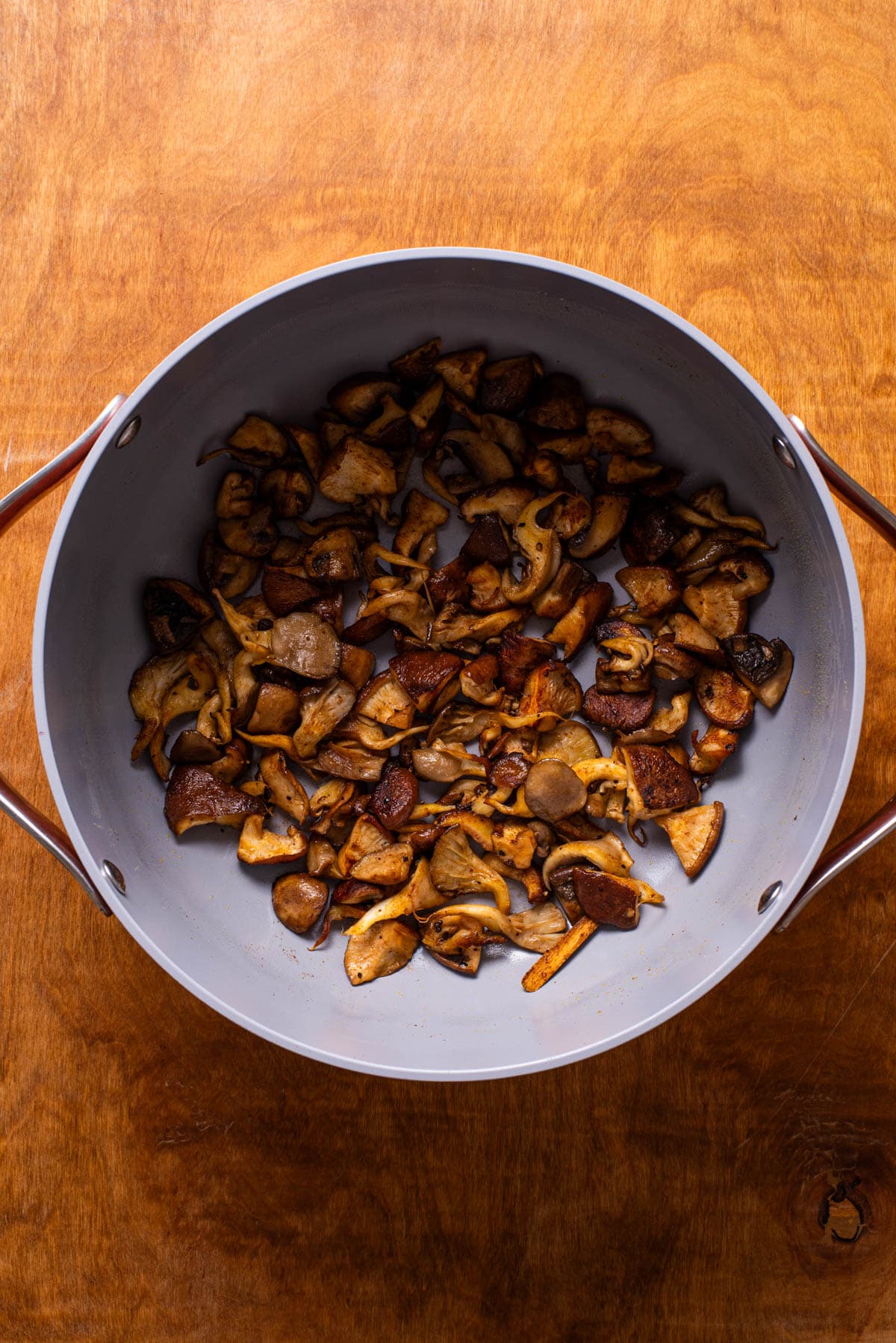 Mushroom Bourguignon - The New Baguette